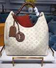Сумка Louis Vuitton Carmel Mahina Bag Cream